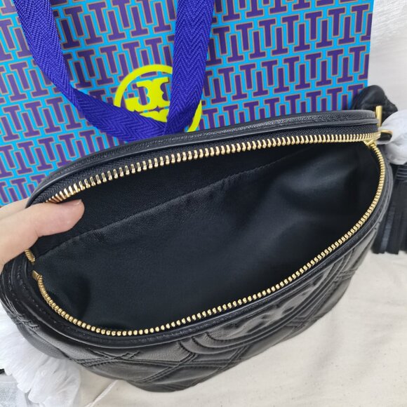 💖💫 ⭐Black Tory Burch Fleming Fanny Pack - Picture 9 of 9